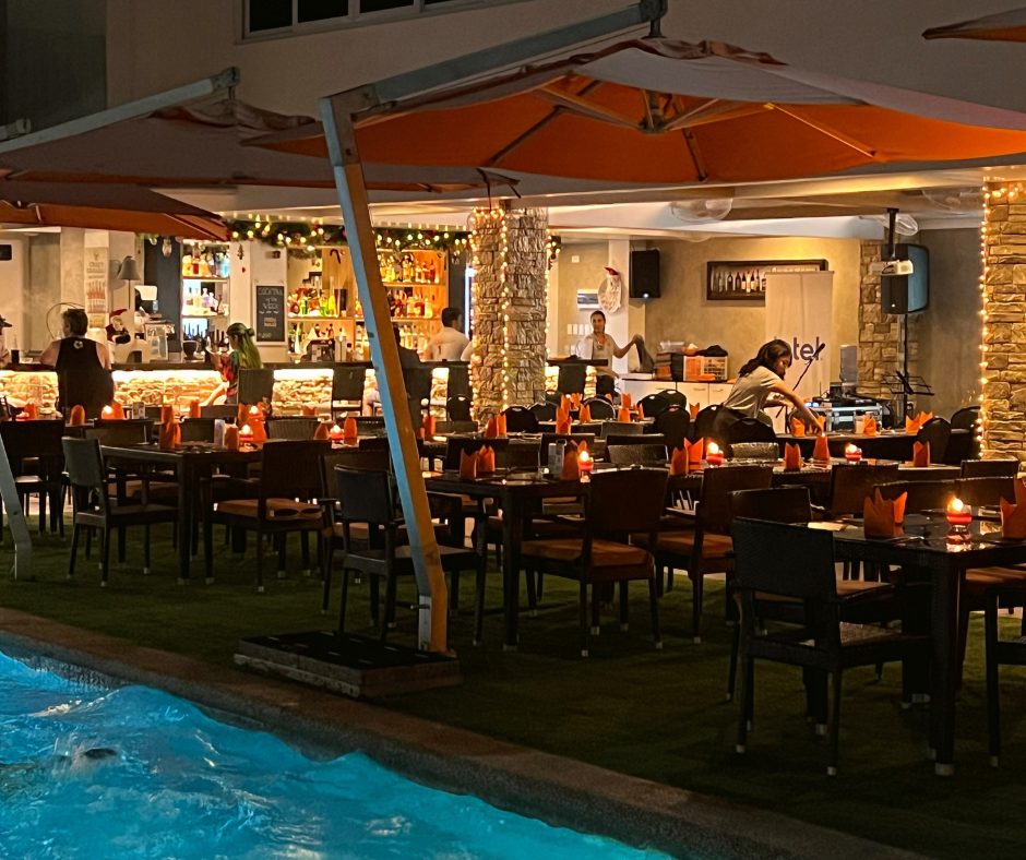 Dining at Lalaguna Villas