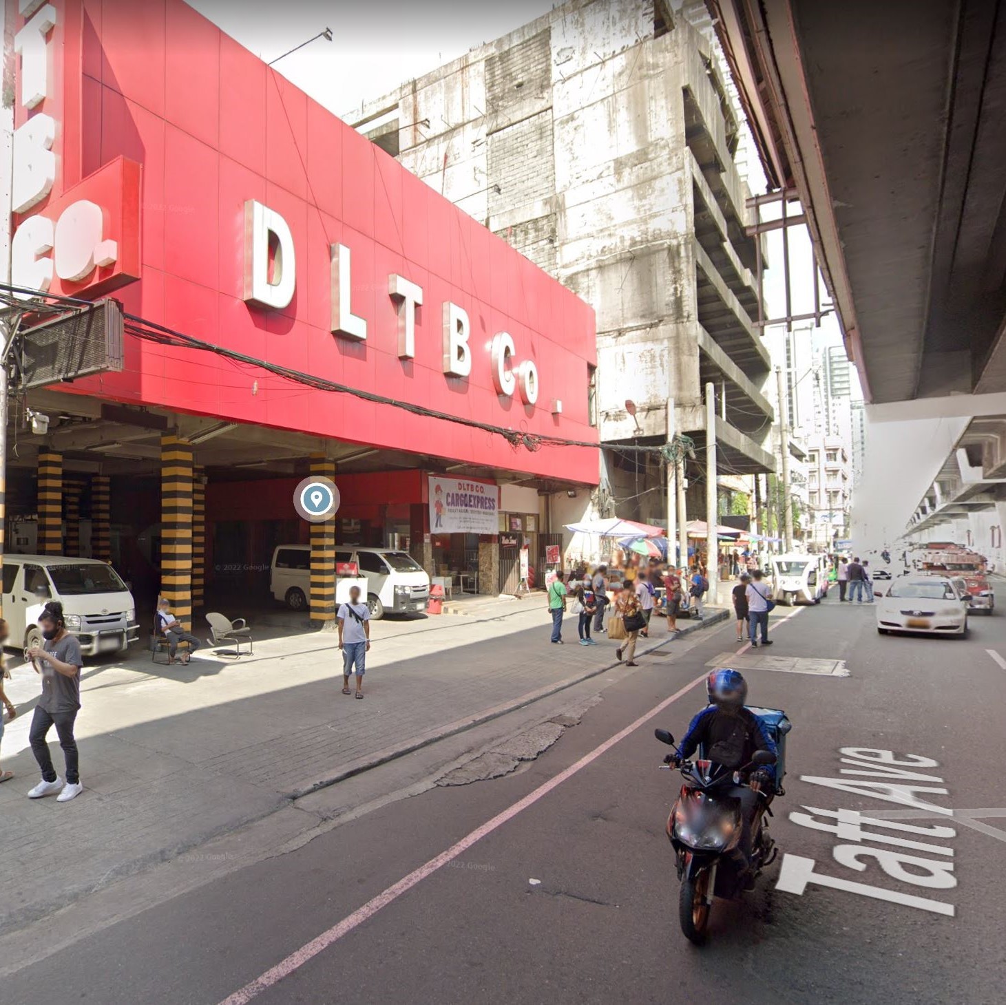 The DLTB bus terminal on Taft Avenue in Manila (c) Google Streetview