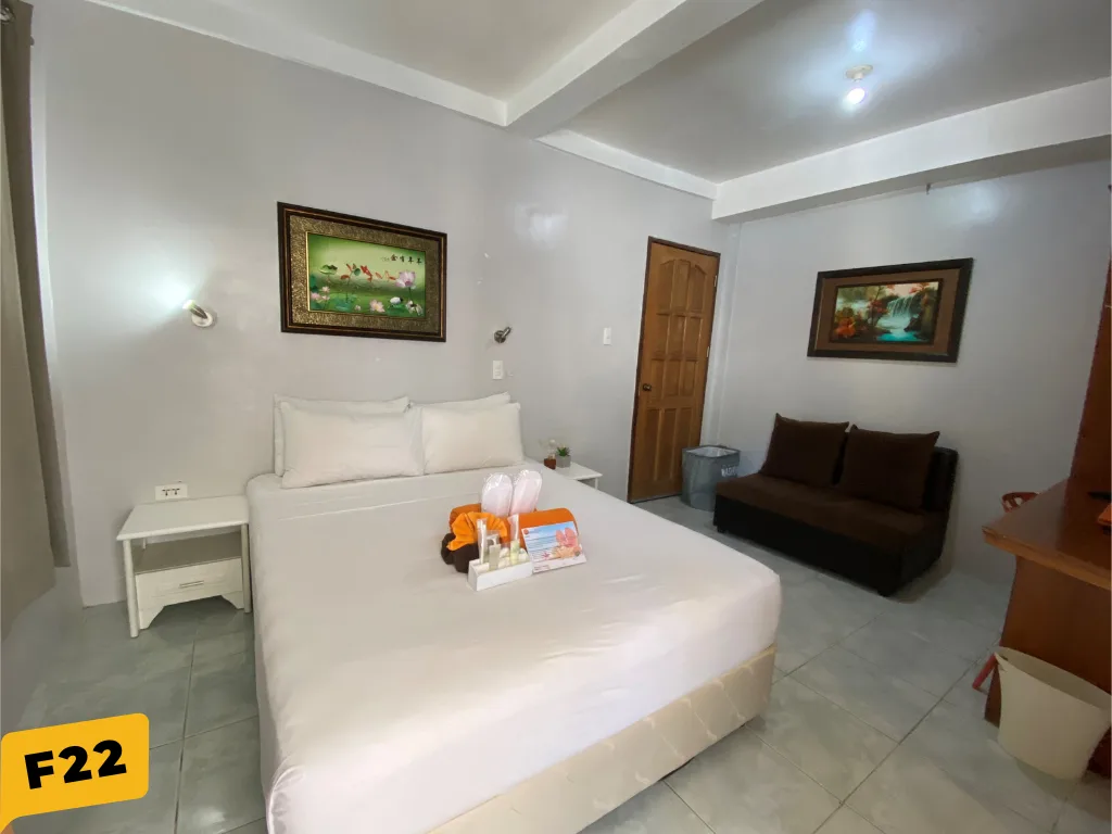 Standard Room F22 at Lalaguna Villas Puerto Galera, photo 3 of 5