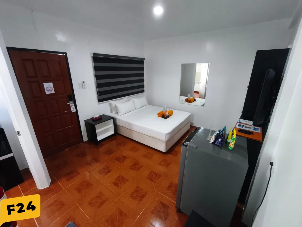 Standard Room F24 at Lalaguna Villas Puerto Galera, photo 3 of 8