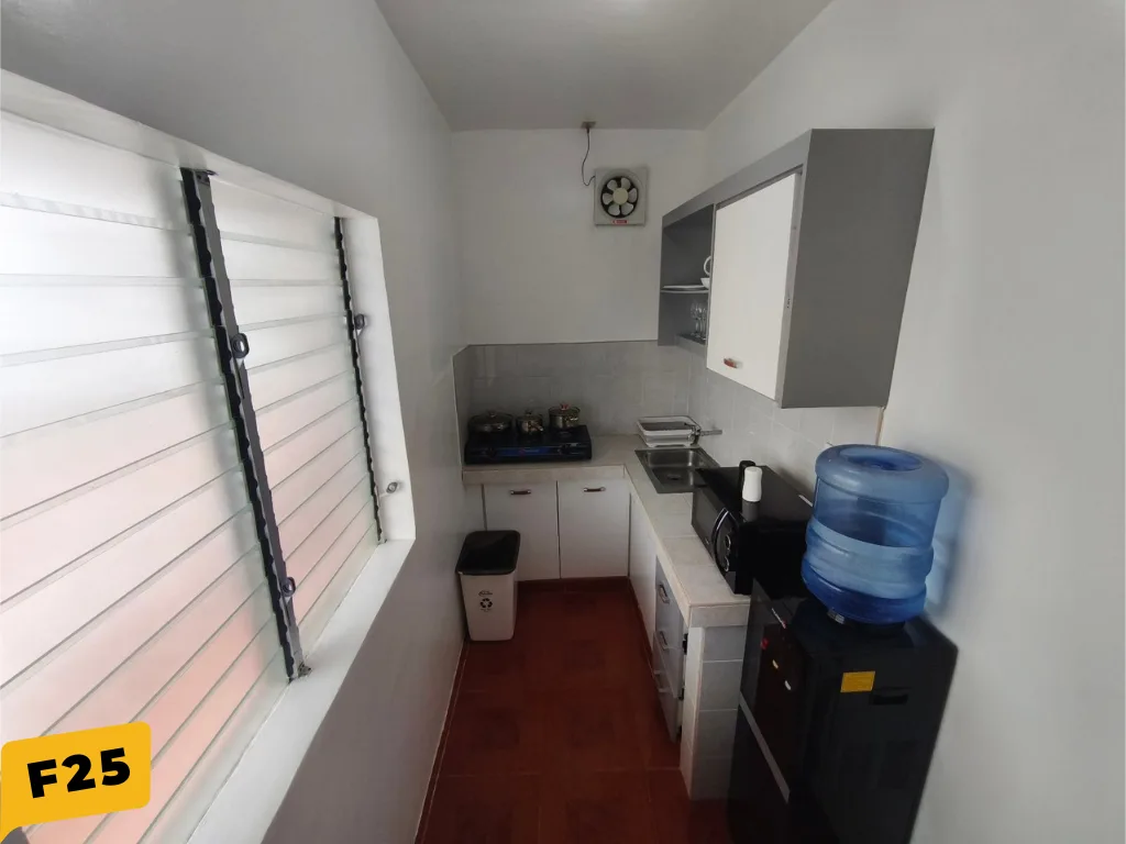 Standard Room F25 at Lalaguna Villas Puerto Galera, photo 5 of 9